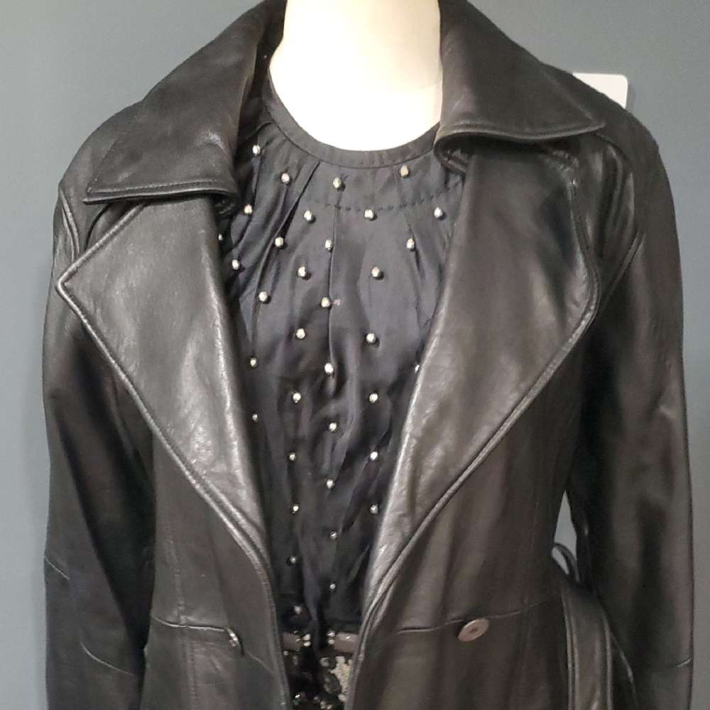 Coldbrook Classic Black Leather Belted Jacket - Picture 8 of 11